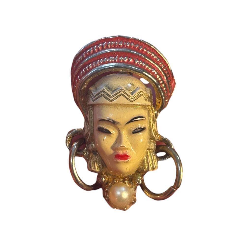 Vintage Selro Selini Unsigned Asian Princess Face Brooch Hoops Gold Tone Enamel
